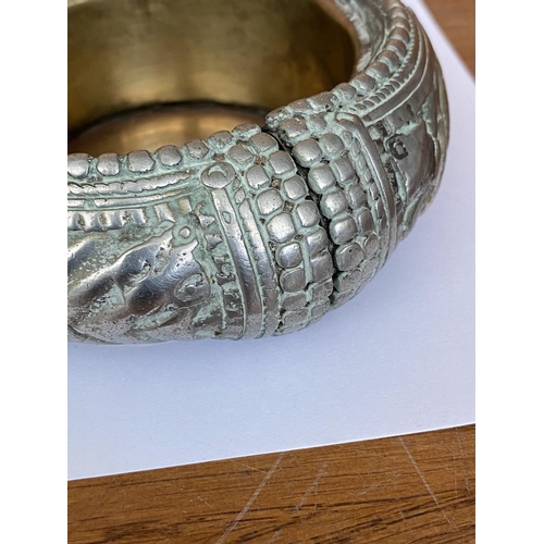 190 - x3 Old Vintage Unique Round Shape Handmade Tribal Metal/Copper Work Ashtrays