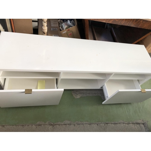 226 - White Gloss Wooden TV Cabinet (160 W. x 44 D. x 45cm H.)