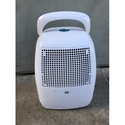 113 - IQ Dehumidifier Model DH-3220