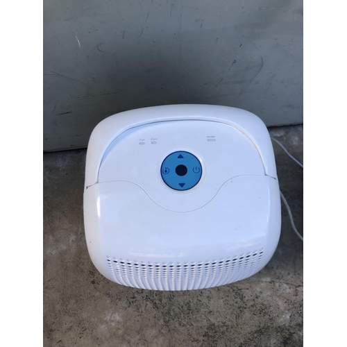 113 - IQ Dehumidifier Model DH-3220