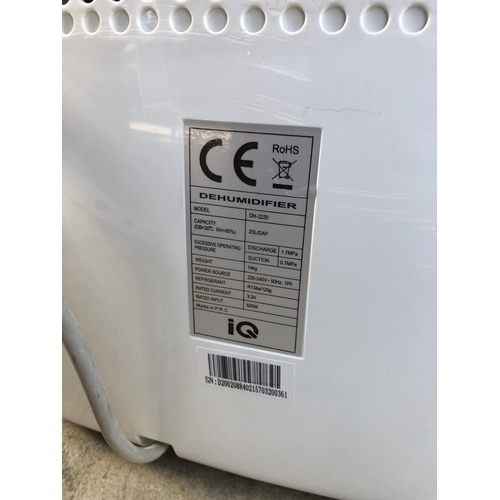 113 - IQ Dehumidifier Model DH-3220