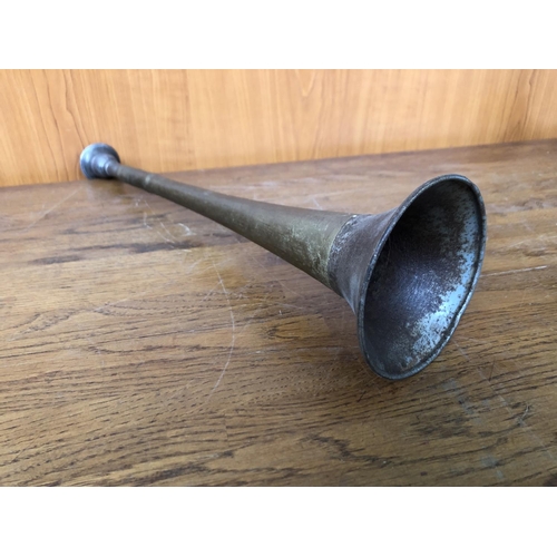 208 - Antique Hunting Horn