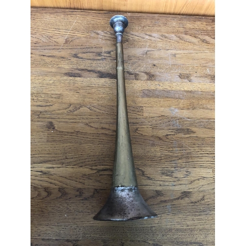 208 - Antique Hunting Horn