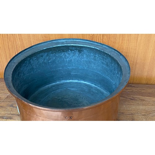 215 - Vintage Copper Cooking Pot (30cm Diameter, 15cm H.)