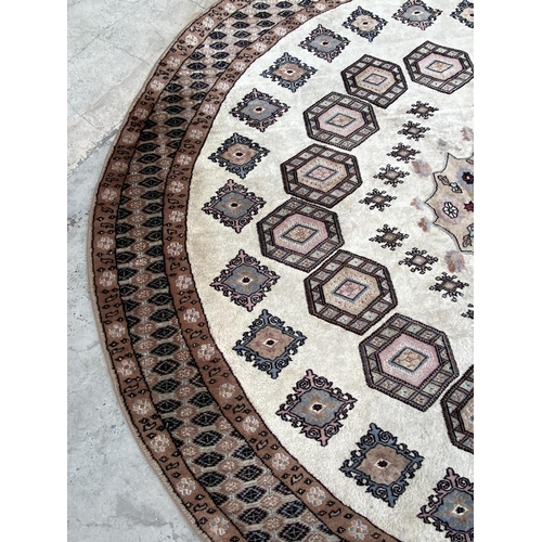 197A - 'Bokhara' Restored Hand Made Round Indian Carpet (230cm Ø)