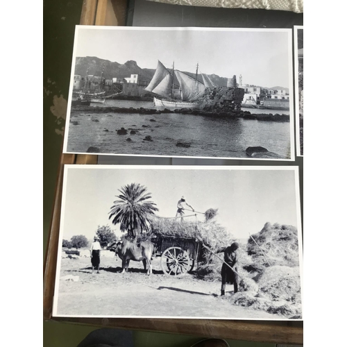 431 - x4 Vintage Cyprus Pictures