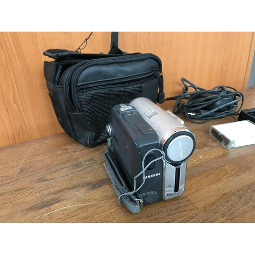 426 - Samsung Digital-Cam VP-D351 Video Camera