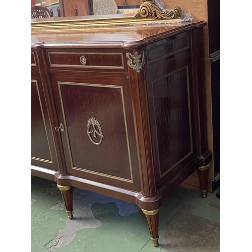 424 - Very Large Vintage Buffet Unit/Dressing Table with Brass Details and Large Mirror in Gold Colour Gil... 