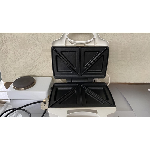 433 - Tefal Croc Sandwich Toaster Together with Small Portable Electric Hot Plate