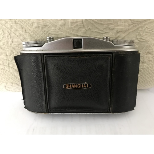 442 - Rare Shanghai 202 Folding Camera, 1960's Made in China