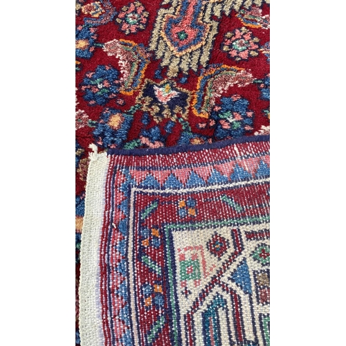 541 - Antique 'Hamadon' Hand Made Persian Carpet (163 x 113cm)
