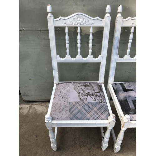 578 - x2 Vintage Carved & Lacquered Farmhouse White Chairs (Need Attention)