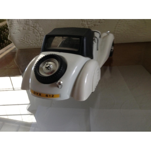 216 - Diecast Polistil White BMW 328 Model Car on Scale 1:16