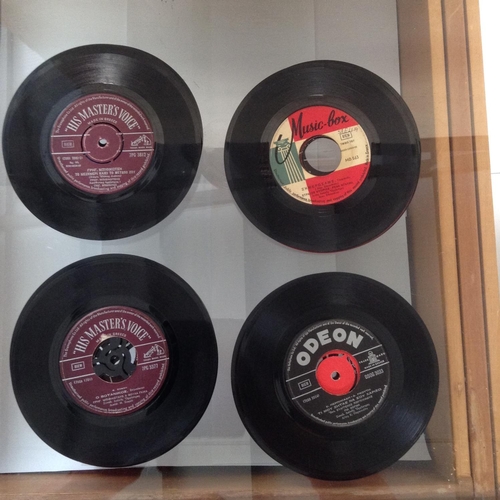 144 - Collection of 25 Juke Box Vinyl Records 45rpm Mostly Greek (A/F)