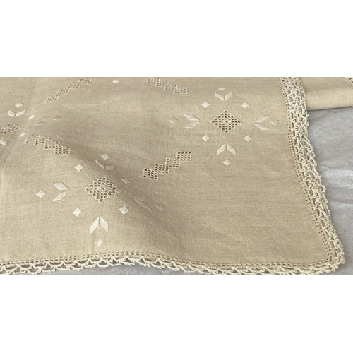 134 - Cyprus Traditional 'Lefkaritiko' Hand Crocheted Embroidery Table Cloth (265 x 155cm)