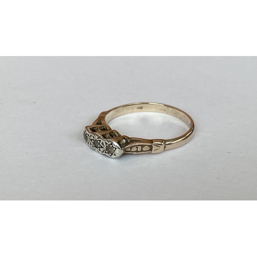 277 - Vintage 9K Gold with 3 Diamonds Ring