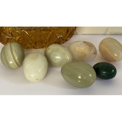 208 - Collection of 7 Onyx Eggs Together with Vintage Amber Glass Bowl