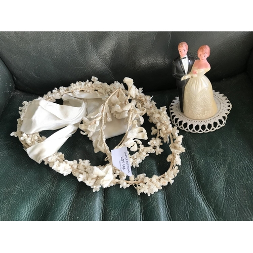 657 - Vintage Wedding Wreath and Figurine