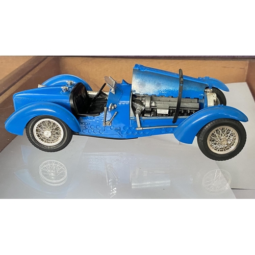 103 - Burago Bugatti Type 59 1934 Model Car Made in Italy