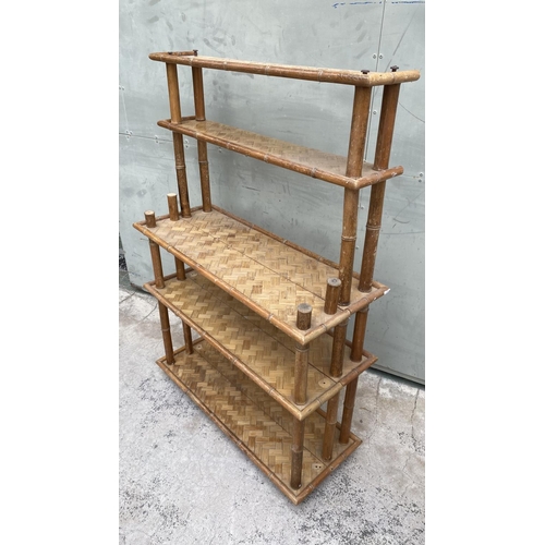 92 - Vintage 5-Shelve Etagere (Some Wear Signs of Aging - 80 W. x 117cm H.)