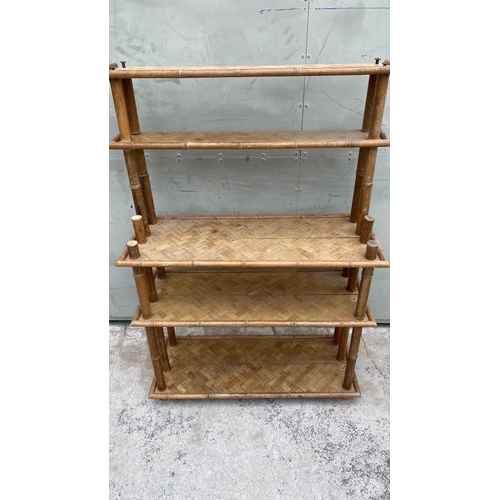 92 - Vintage 5-Shelve Etagere (Some Wear Signs of Aging - 80 W. x 117cm H.)