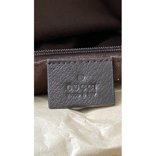 150 - Gucci Monogram Canvas Ladies Bag, Serial Number 113754/1669