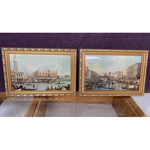 82 - x2 Vintage Pictures Featuring Venetian Scenes (36 x 25cm/each)