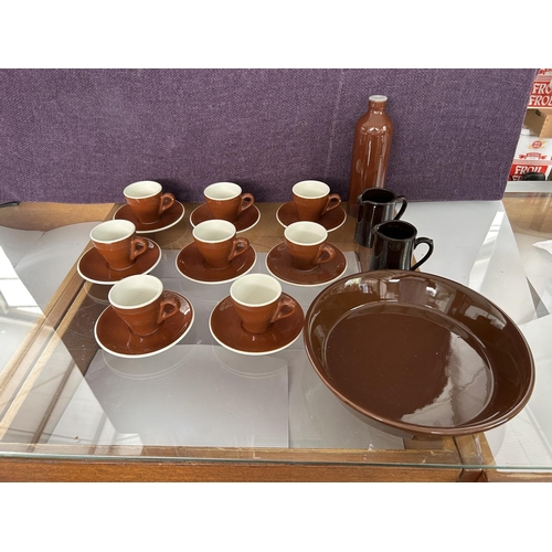 646 - Italian 16-Piece Coffee cups, Saucers and Other