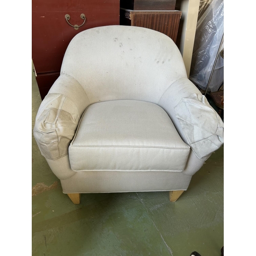 636 - Drexel Heritage USA Armchair (A/F - Needs Cleaning) - Code N/A