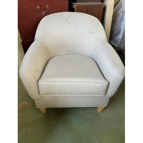 636 - Drexel Heritage USA Armchair (A/F - Needs Cleaning) - Code N/A