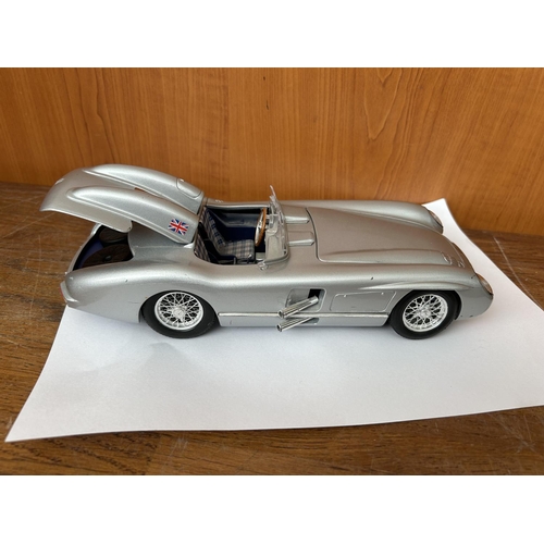 53 - Burago Mercedes-Benz 300SLR Model Car  Made in Italy on Scale 1:18