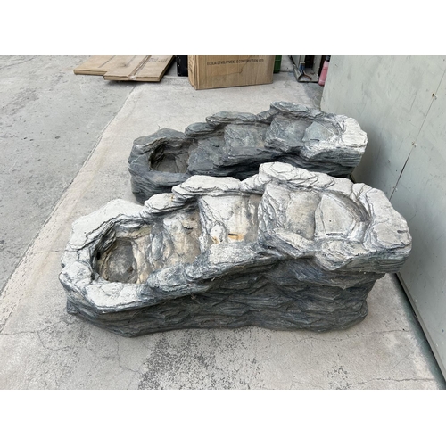 648 - Large Outdoor Polyresin Decorative Water Fountains (97cm Long)