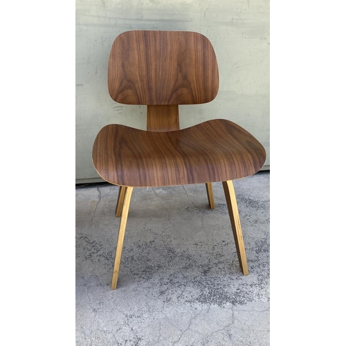 34 - x2 Eames Design Plywood Chairs