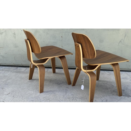 34 - x2 Eames Design Plywood Chairs