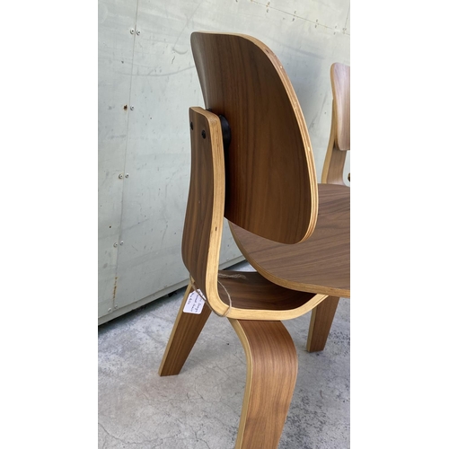 34 - x2 Eames Design Plywood Chairs