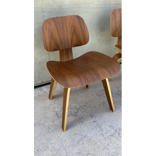 34 - x2 Eames Design Plywood Chairs