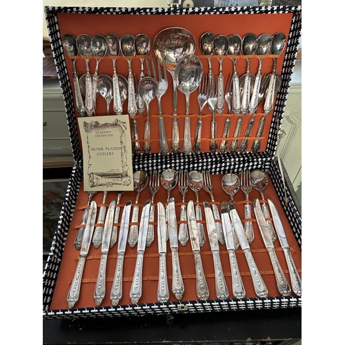 592 - Set of 51-Piece Silver Plated Canteen of Cutlery  (Unused)