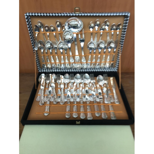 601 - Vintage Silver Plated Cutlery Set Marked A.P., in Box (Unused)