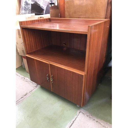 649 - Vintage 1960's TV Stand with Bottom Cabinet on Castors (78 W. x 45 D. x 84cm H.)