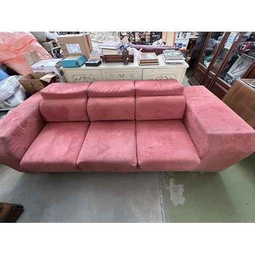 18 - Large Spanish Granfort Self Reclining 3-Seat Sofa Upholstered in Dark Pink Velvet (RRP 3.000 Euro)