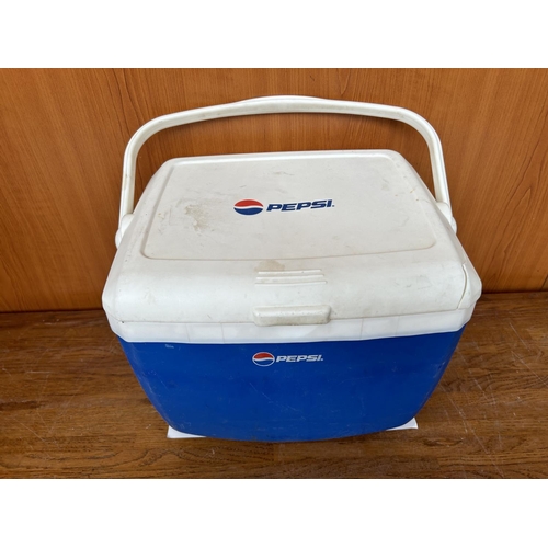 515 - Vintage Pepsi Cool Box (A/F)