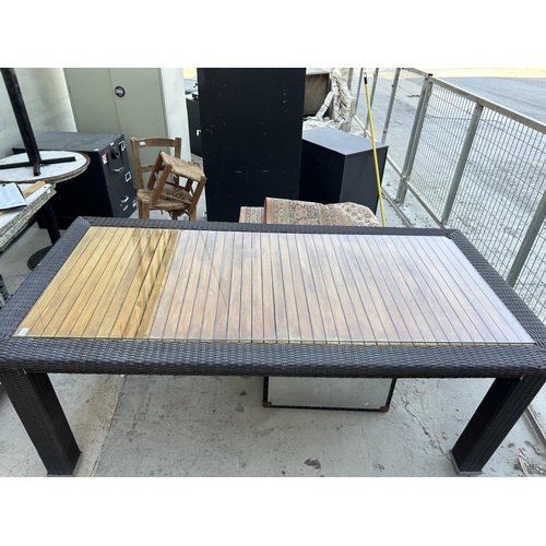 564 - Garden Rattan Table with 6 Chairs (A/F - Needs Attention)