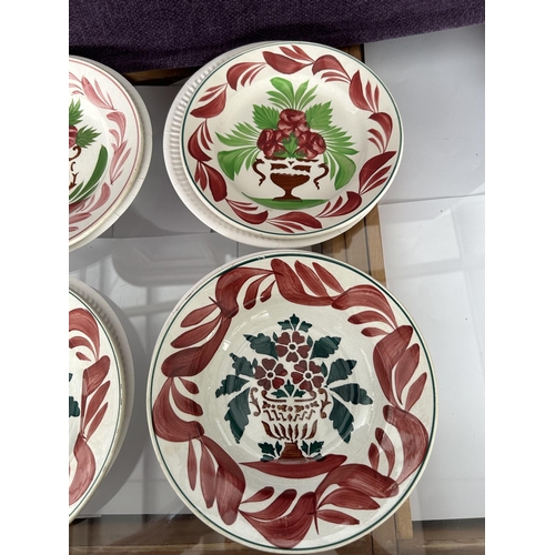 185 - Set of 4 Vintage Decorative Plates