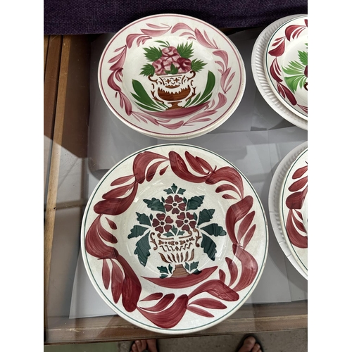 185 - Set of 4 Vintage Decorative Plates