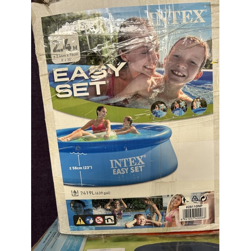 496 - Intex Outdoor Swimming Pool Together with Flow Clear Pump