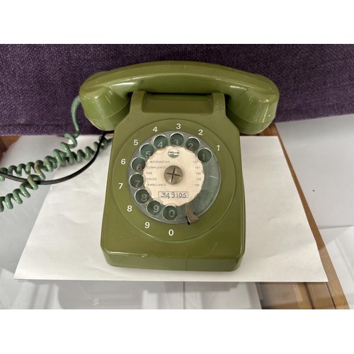 231 - Vintage 1970's Cyta Green Dial Telephone