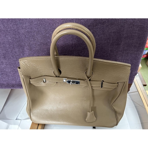 520 - Ladies Dark Beige Leather Handbag