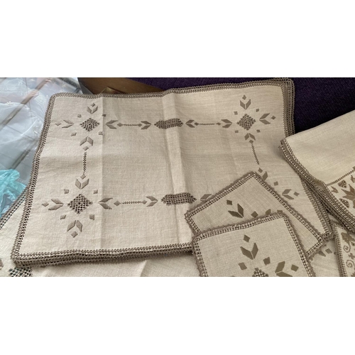 194 - Qty of Traditional Cypriot Handmade Lefkaritika Linen Embroideries with Beige and Brown Design Incl.... 