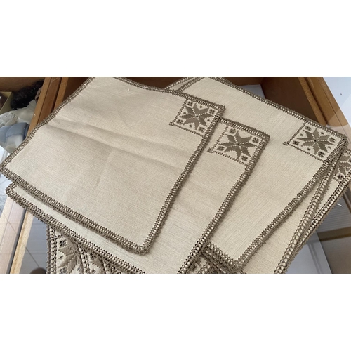 203 - x12 Traditional Cypriot Handmade Lefkaritika Linen Embroidery Napkins