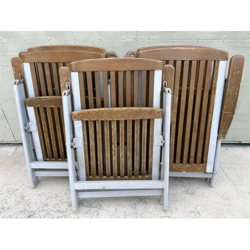 204 - Set of 6 Folding Reclining Garden/Beach Chairs with Unused Cushions